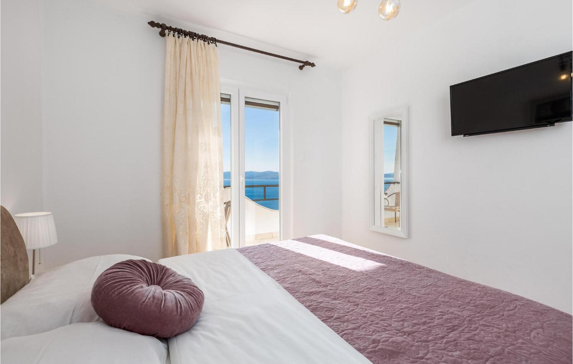 4 Bedroom Awesome Apartment In スヴェティ・ユライ エクステリア 写真