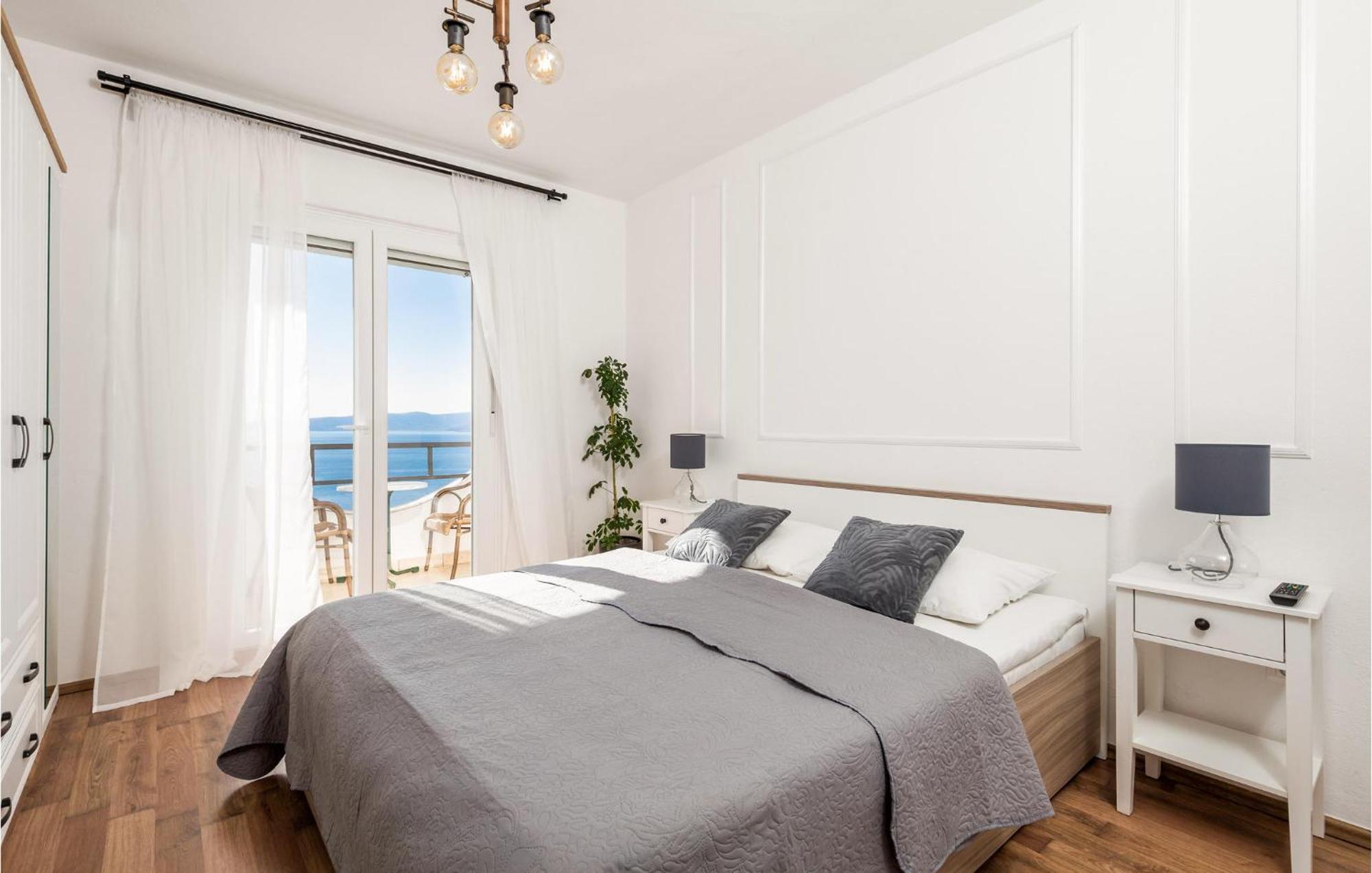 4 Bedroom Awesome Apartment In スヴェティ・ユライ エクステリア 写真