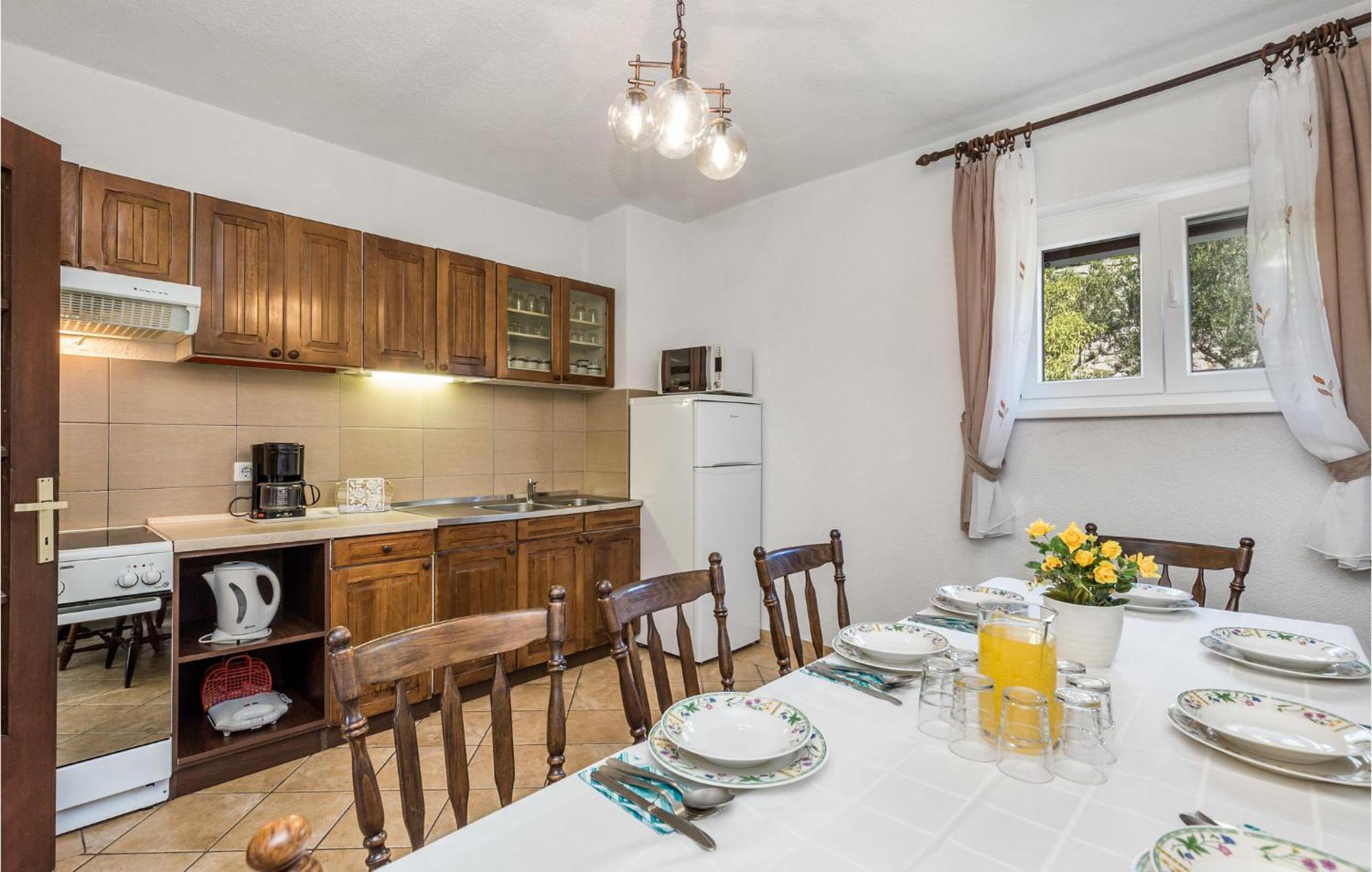 4 Bedroom Awesome Apartment In スヴェティ・ユライ エクステリア 写真