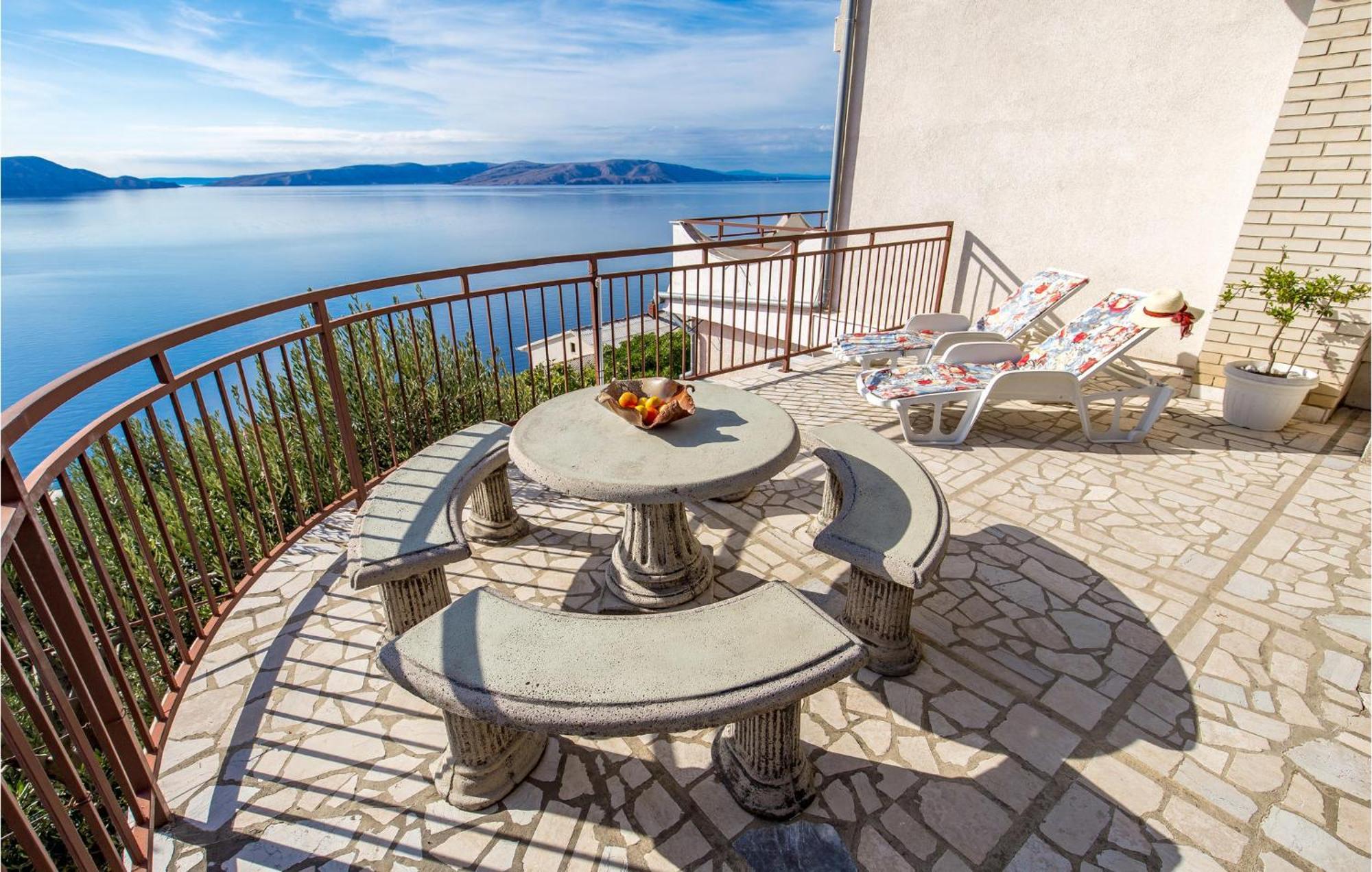 4 Bedroom Awesome Apartment In スヴェティ・ユライ エクステリア 写真