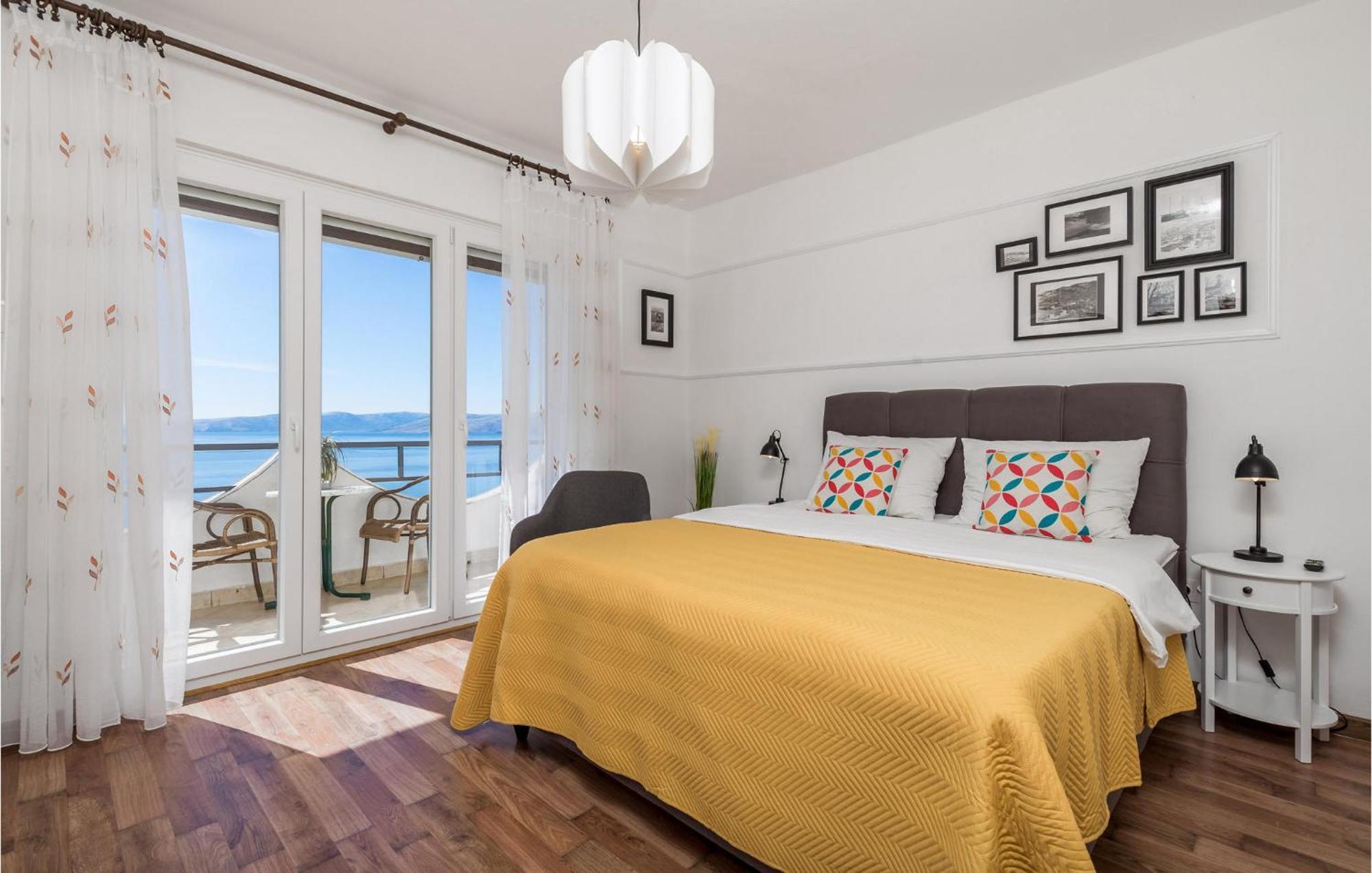 4 Bedroom Awesome Apartment In スヴェティ・ユライ エクステリア 写真